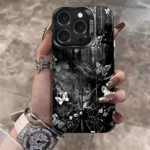 Bandai | Ốp Điện Thoại In Hình Bướm Và Dây Chuyền Thẩm Mỹ Dành Cho iPhone 12/13/14/15/16/17 Air/Pro/Max XS/XR/SE 2020 - Vỏ PC Nhẹ Chống Xước