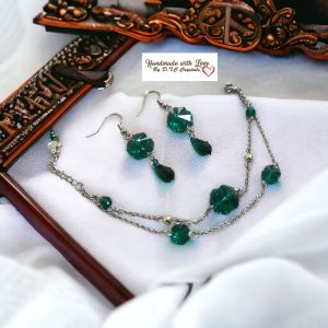 [D.T.C Crystals] Swarovski Emerald Clover Earrings