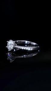 SG Cao Cấp Bạc 925 Cổ Điển Nhẫn Nữ 6 Móng Vuốt 1ct Moissanite Giả Kim Cương Đơn Giản Cưới Ban Nhạc Trang Sức