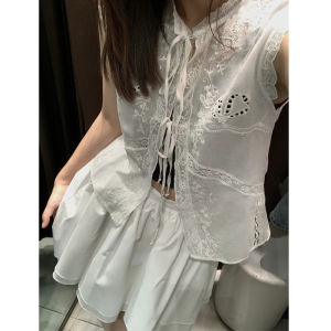 Sweet French Style White Butterfly Knot Sleeveless Embroidered Short Shirt Princess Cut Lace Collar Top For Women 25-50