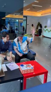 โคมไฟถนนโซล่าเซลล์อัจฉริยะ (รุ่น 6300Lumens + แผง 80 W) (แสง : ขาว)