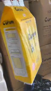 GIẤY RÚT TREO TƯỜNG ĐA NĂNG CORONA 1500 TỜ 3 LỚP DAI MỊN- TẶNG MÓC DÁN TƯỜNG