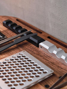 Outdoor Camping Metal Spoon Holder Utensil Bracket Multi-Functional Chopsticks Rack Camping Gear Accessories Dishware Caddy