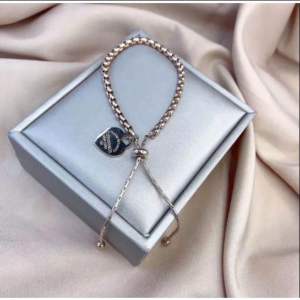 Gelang serut love ulir tambang gold CXB418