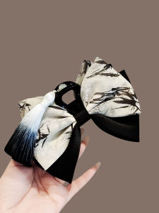 คลิปหนีบผมรูปฉลามสไตล์จีนใหม่พร้อมโบว์ผีเสื้อ ตกแต่งด้วยลูกปัด คลิปหนีบผมแบบจีนโบราณสำหรับผู้หญิง จี้ตกแต่งด้วยหมึก