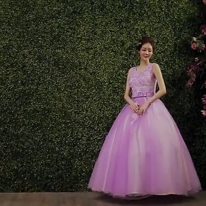 Gaun Wedding Brukat & Bunga Aplikasi: Elegan & Sederhana