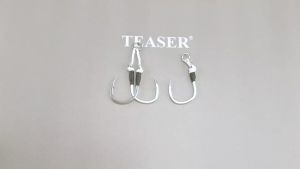TEASER 2pc/bag High-carbon Steel Reinforced Sea Fishing Iron Plate Hook Artificial Bait Auxiliary Boat Fishing Wood Pencil Hook