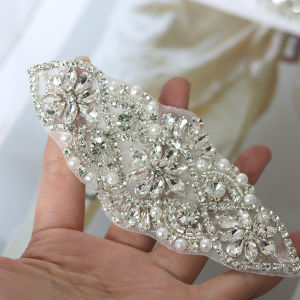 White Rhinestone Pearl Short Wedding Dress Decoration Flower Shape Heat Melting Glue Sticker Hat DIY Accessories Waist Seal