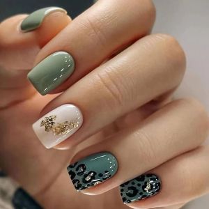 24 PCs Short French Minimalist Leopard Print Nails with 1 Jelly and 1 Nail File