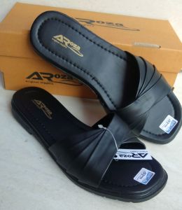 SANDAL WANITA TERBARU//SANDAL CANTIK//SANDAL FLAT//SANDAL NYAMAN DAN AWET//slippers Qpass