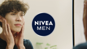 NIVEA เมน โฟมล้างหน้า แอคเน่ ออยล์ เคลียร์ 100 กรัม - นีเวีย
