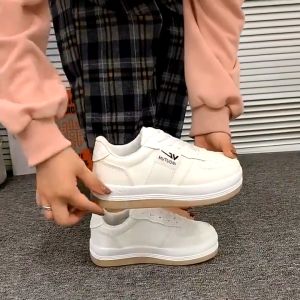 [TEBUS MURAH] Sepatu Sneakers Putih Wanita Fashion MT 03 Terlaris