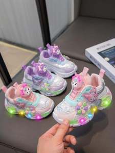 Princess Light up School Sports Shoes for Girls Breathable Low Top Anti-Slip Rubber Sole Comfortable Net Fabric Dad Trendy Flashing