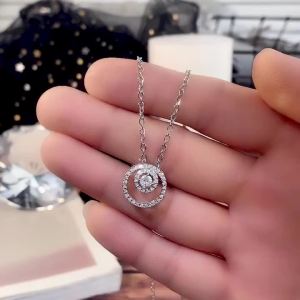 Huitan Thời Trang Vòng Tròn Mặt Dây Chuyền Vòng Cổ Nữ Màu Bạc Sang Trọng Với Sáng Bóng CZ Xu Hướng Đám Cưới Phụ Kiện Trang Sức
