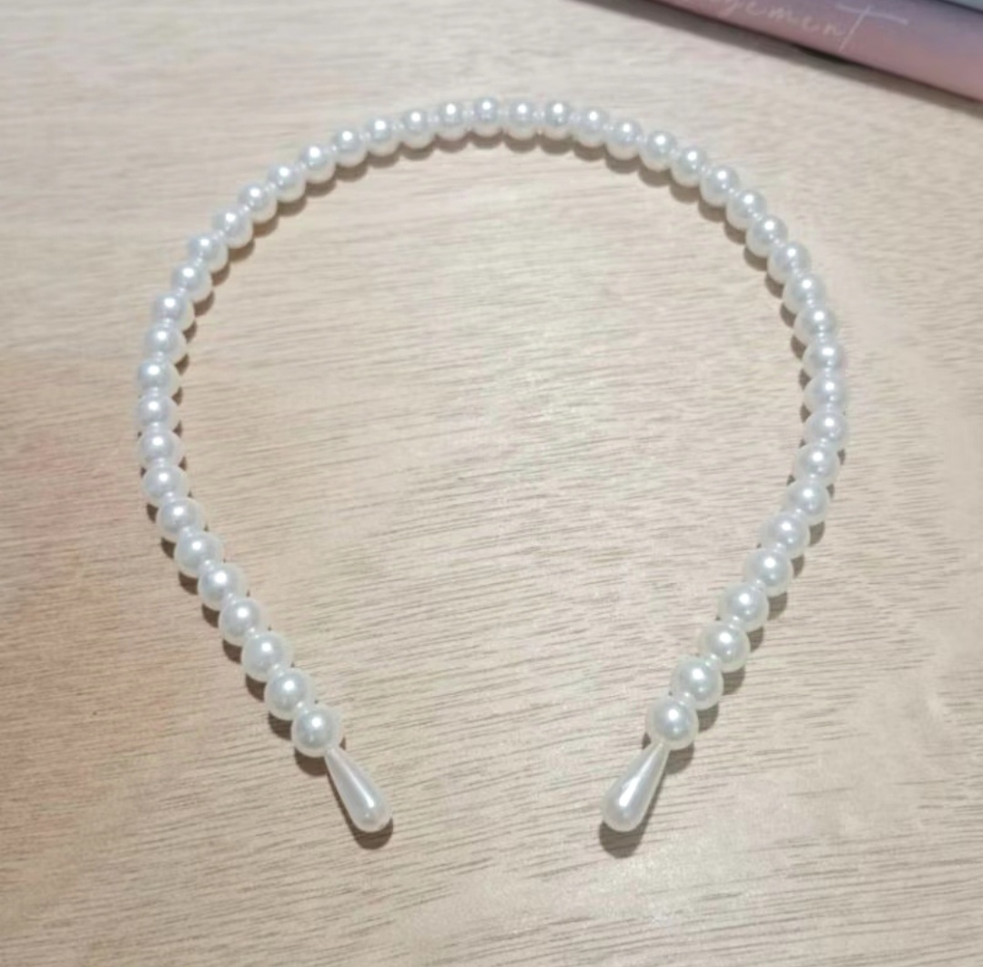 Tôi đã tìm mua cài tóc ngọc trai nhân tạo cho bé nhưng hóa ra có một điều tôi không biết