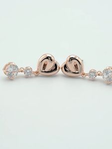 💖Swarovski💖 Rose gold heart-shaped diamond earrings S925 sterling silver womens fashion earrings hypoallergenic non-allergenic Valentines Day gift birthday gift for girlfriend best friend