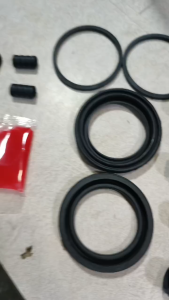 Suzuki Transformer K6A DA63DA64DA61DA65 Front Caliper Repair Kit