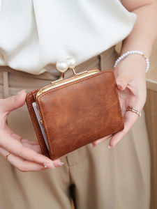 ผู้หญิงน่ารักไข่มุก Kiss Lock กระเป๋าสตางค์มัลติฟังก์ชั่น Trifold ความจุขนาดใหญ่กระเป๋าสตางค์สั้นแฟชั่น PU หนังเหรียญ ZeroWallet