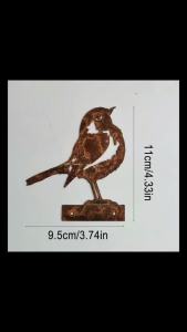 Rust Tone Metal Bird Wall Art Country Style Iron Wall Ornament for Home Garden and Backyard