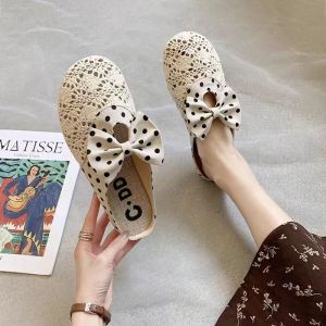 รองเท้าแตะส้นแบนฤดูร้อนสำหรับผู้หญิง รองเท้าแตะแบบสวมสบาย รองเท้าแตะแบบสวมครึ่งนิ้ว รองเท้าแตะกันลื่น รองเท้าแตะสำหรับใส่ไปกลางแจ้ง