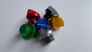 CNC M20x2.5 Oil Filler Cap Plug For Honda CB CBR CR CRF TRX VTR X-4 250L 250M 300F 250F 500F 250RR 1000R Motorcycle Parts