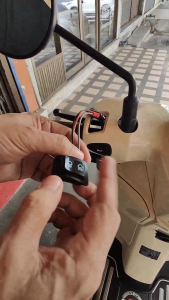 Scoopy25 สวิทซ์ไฟPass ปลั๊กเสียบตรงรุ่นไม่ตัดสาย