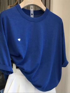 New Fashion Graceful Design Round Neck Heart Embroidery T-Shirt