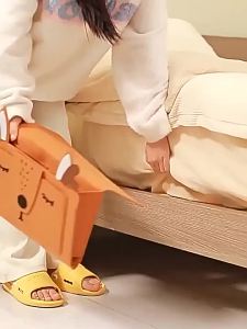 Felt Bedside Storage Organizer Dormitory Bedside Storage Hanging Mobile Phone Storage Bag Magazine Rack Pocket Hanging Storage