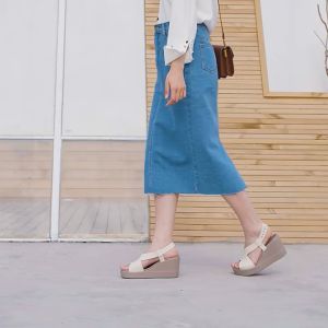 Giày sandal crocs chuẩn xịn chống hôi chân nhựa tế bào êm mềm dẻo bền đi mưa lội nước đi biển đế xuồng 8cm blooklyn high wedge màu da zắn