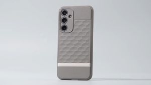 Caseology by Spigen Galaxy S24 FE / S23 FE Case Parallax
