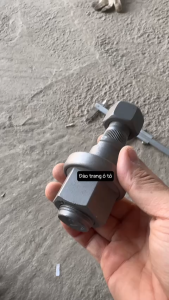 Tắc kê sau 1061 phi 20x26 dài 115cm zác 38 dùng cho xe 3 tấn đến 35 tấn ốc lốp xe ô tô