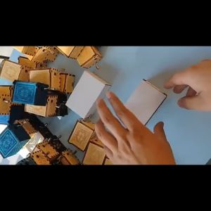 Hộp Nhạc Bằng Gỗ Hộp Nhạc Nhỏ Khắc Laser Chạm Khắc Tay Quay Cho Trẻ Em Chơi Bạn Là Ánh Nắng Mặt Trời Độc Đáo Hộp Nhạc Cổ Điển Khắc Gỗ Chạm Tay