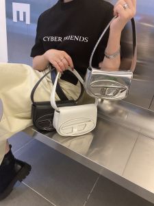 Original AIBIXIN Silver Hot Girl Underarm Small Square Bag Womens Genuine Leather Handbag Single Shoulder Crossbody Bag