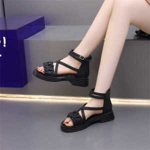 Large Size Roman Cross Strap Open Toe Flat Bottom Comfortable Fashionable Summer Fairy Style Womens Sandals Student Slippers