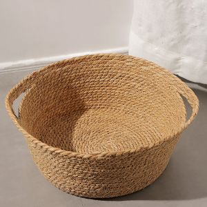 Removable And Washable Cat Bed for Kittens Winter Warmth Plush Fabric Semi-Enclosed Style All-Season Popular Internet Cat Nest
