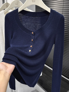 Elegant round Neck Long Sleeve Knitted Sweater plus Size Slim Fit Base Shirt Commute Style Korean Version Knitted Wool Fabric