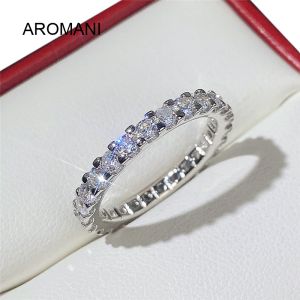 【Ready!】New Hợp Thời Trang Mỏng Nhẫn Đeo Tay Màu Bạc Ban Nhạc Với Zirconia Sáng Bóng Hình Lập Phương Đơn Giản Phong Cách Mặc Hàng Ngày Phụ Kiện Cho Phụ Nữ