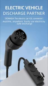 Portable 16A 4KW Electric Car EV Charger V2L Cable Side Discharge Plug IEC62196-2 Type2 with EU Socket for Outdoor Power Station