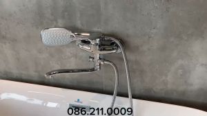 Sen bồn tắm cao cấp chất liệu đồng thau mạ Chrome Durovin S011