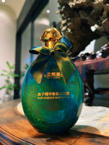 น้ำยาอาบน้ำสูตรไฮเอนด์ เอสเซนซ์ปลาแซลมอน หอมนาน ครีมล้างตัวสำหรับผู้ชาย น้ำหอมผสมกันได้หลายฤดูกาล น้ำยาอาบน้ำ