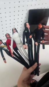 Bandai | Michael Jackson Sang Trọng Búp Bê Nhồi Bông Mềm Đồ Chơi Có Khớp Di Động Cosplay Bộ Sưu Tập Chống Đỡ Trang Trí Phòng Quà Tặng Cho Người Hâm Mộ Âm Nhạc 26-28Cm