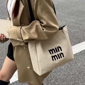 SEA YADOU  กระเป๋าโท้ทแฟชั่นทอแบบใหม่กระเป๋าสะพายไหล่สไตล์พระสไตล์ป่าความจุขนาดใหญ่