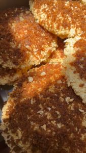 (miếng 200gr) CƠM CHÁY NƯỚC MẮM KẸO NHÂN TÔM CHẤY