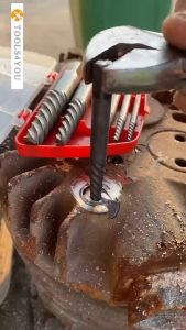ALAT HAND TAP HANDTAP BALIK MUNDUR BUKA PENCABUT PENARIK PEMBUKA ULIR DRAT DERAT KRAN KERAN PIPA BAUT SKRUP SEKRUP RUSAK PATAH PUTUS SELEK SLEK DOL DI DALAM PIPA TAP BROKEN STRIPED REMOVER PIPE SCREW EXTRACTOR 3 4 5 6 7 8 9 10 11 12 13 14 15 16 17 18 MM