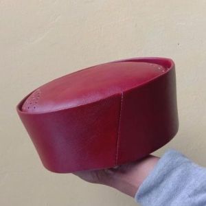 Peci Kopiah Merah Maroon Betawi Songkok Kulit Premium Halus