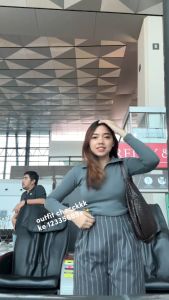 Halwa - Crop Top Long Sleeve V Kaos Crop Lengan Panjang (S M L XL)