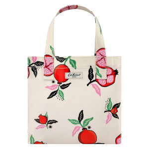 Cath Kidston Bookbag Small Size Open Handbag กล่องอาหารกลางวัน Water Resistant Oilcloth Tote ถุงกันน้ำ ลายผลไม้