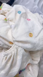 Set thiết kế nàng thơ set đi biển nữ áo Thun Ren trễ vai đính hoa phối chân váy Ren dài tầng xoè
