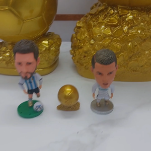 Piala trophy replika trofi ballon dOr