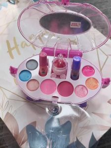 ของเล่นแต่งหน้า เครื่องสําอางเด็ก ลิปสติก อายแชโดว์ บลัช ยาทาเล็บ กล่องแต่งหน้าเจ้าหญิง